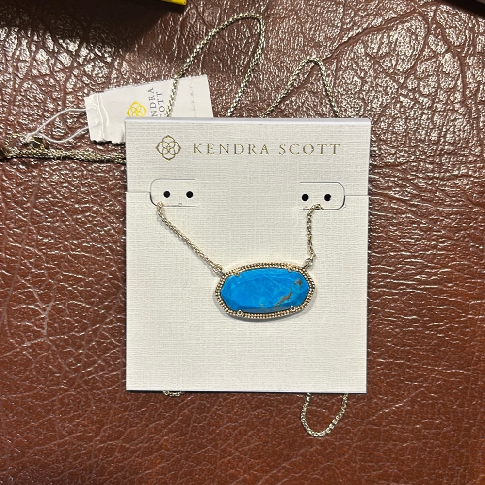 KENDRA SCOTT Blue and Gold Necklace with Dainty Chain